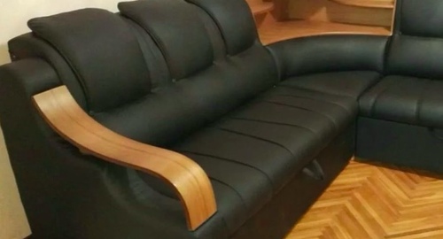 Перетяжка кожаного дивана. Красавино